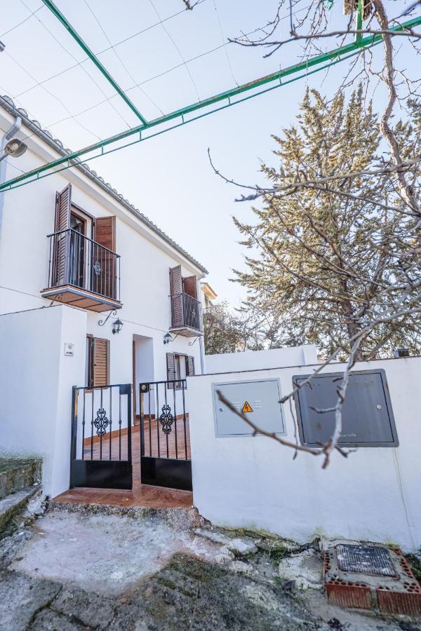 Fantastica Casa De 3 Bedroom Y 3 Banos - Casa De Relax- Монтефрио Экстерьер фото